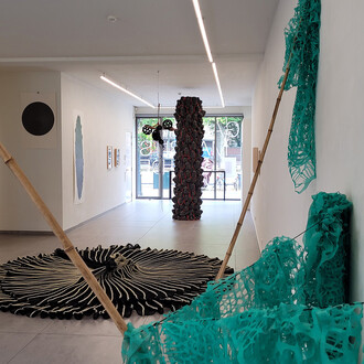 Karin van Dam, Terrestrial belts, exhibition view. Courtesy of Galerie Maurits van de Laar
