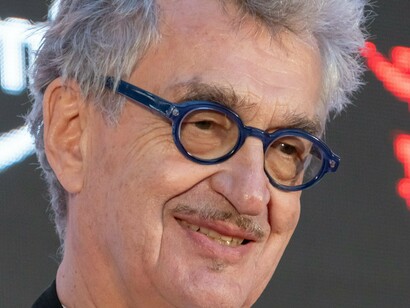 Wim Wenders como Presidente do Júri da Competição Internacional na Cerimônia de Abertura do Festival Internacional de Cinema de Tóquio 2023. Wim Wenders e Dias Perfeitos não têm toda essa pretensão. Não se trata de um filme intelectualizado sobre a filosofia e a natureza humana

 

