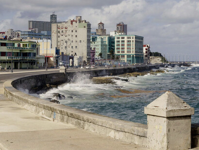 El malecón de La Habana, Cuba