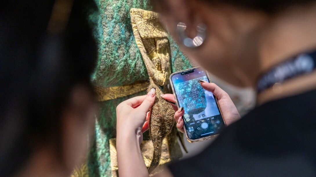 Pitti Filati 97 ha confermato il ruolo centrale della ricerca creativa nel mondo della maglieria. Foto di AKAstudio-collective