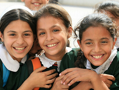 Palestinian schoolgirls, Gaza, photo Aida Burnett Cargill 2009