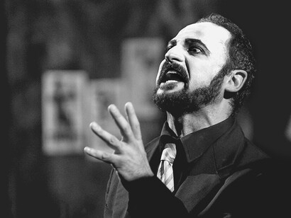 In teatro, ha interpretato ruoli significativi in spettacoli come "The Dubliners" di James Joyce e "Amletó", entrambi diretti da Giancarlo Sepe. Francesco Sechi in "Amletò" per la regia di Giancarlo Sepe, ph Marco Lausi 