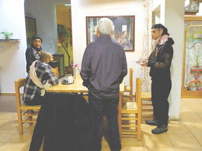 Tras el desayuno, en el comedor del ashram