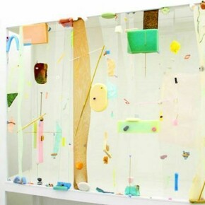 Samara Scott, Cd0xdsspi, 2013, installation view, Rowing, London. Photo: Plastiques Photography