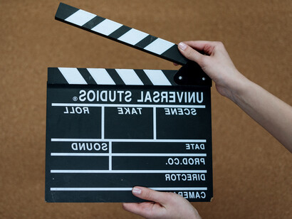Não há uma fórmula mágica para se fazer adaptações, mesmo com tentativas de deixar a versão live action mais próxima da realidade ou sendo dirigida pelos próprios atores e fãs da obra