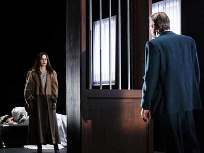 Glaube, Geld, Krieg und Liebe. Mit freundlicher genehmigung des Schaubühne am Lehniner Platz