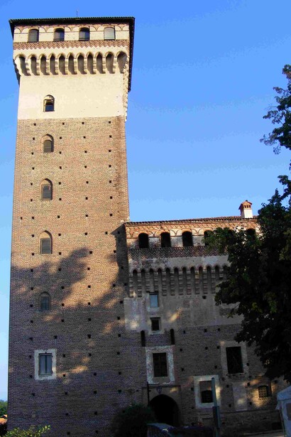 Veduta del castello di Rovasenda, Rovasenda (VC), Italia