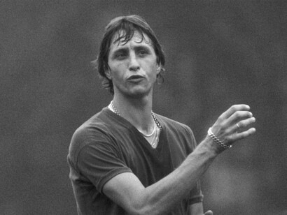 Johan Crujiff con la maglia del Barcellona
