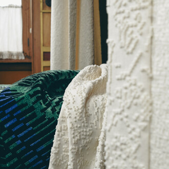 Divers artistes, Comme sur du velours, vue d'exposition. Avec l'aimable autorisation du Musée Horta