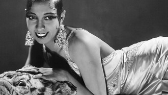  Josephine Baker