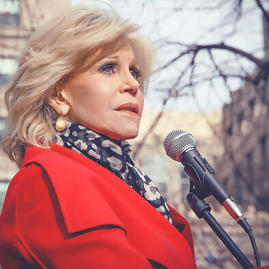 In the heart of Washington, DC, Jane Fonda takes an unwavering stance on one of the critical issues of our time – Climate Change. Recognizing it as an urgent threat to the health of both humanity and the planet, Fonda passionately raises her voice for meaningful action