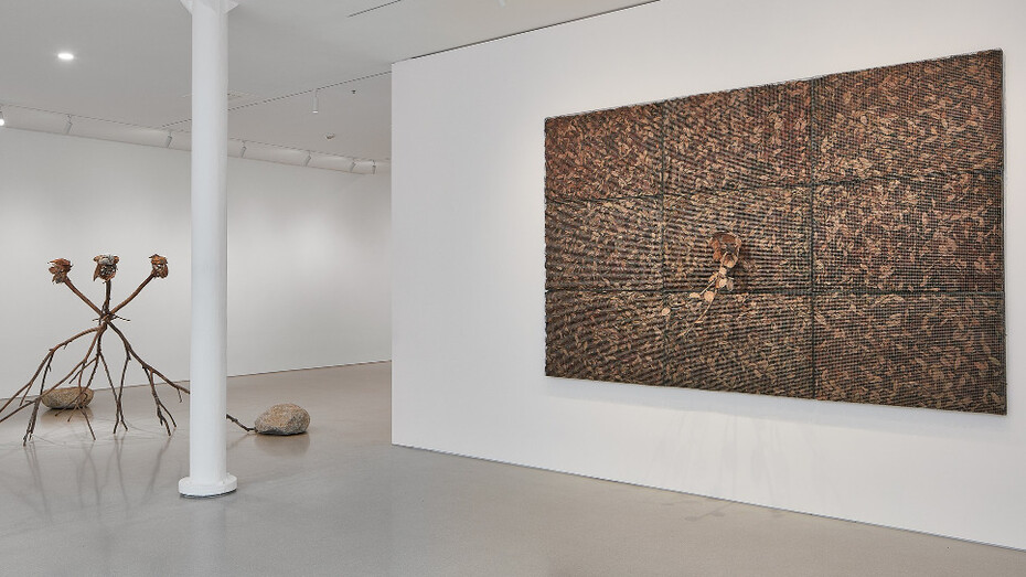 Leaves of Bronze. Courtesy of Gagosian Gallery