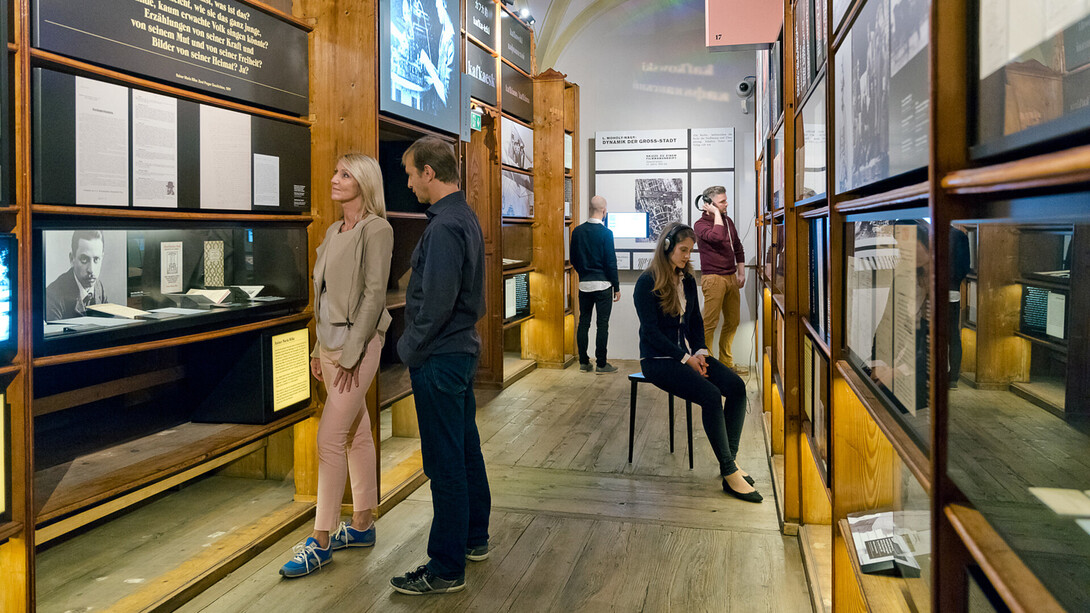 Dauerausstellung im Literaturmuseum, ausstellungsansicht. Mit freundlicher genehmigung des Literaturmuseums