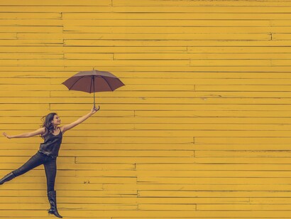 Un pie en la tierra y otro en el cielo: ¿subespecie equitativa?