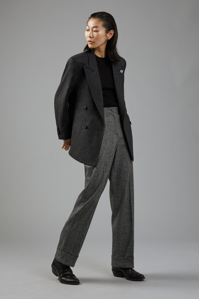 coordinato giacca e pantalone, nuova collezione Genea Lardini FW 2023-2024