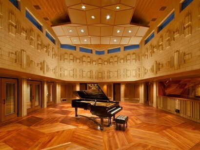 Piano in the Manifold Recording studio © Ed Freeman