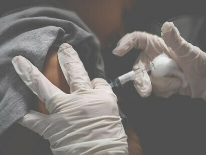 At the end of 2021, between 70 and 80% of the world population could remain out of vaccination

