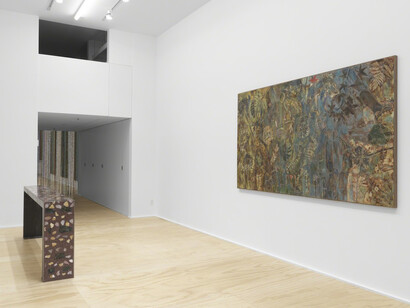 Sam Falls, Exhibition view. Courtesy of Eva Presenhuber