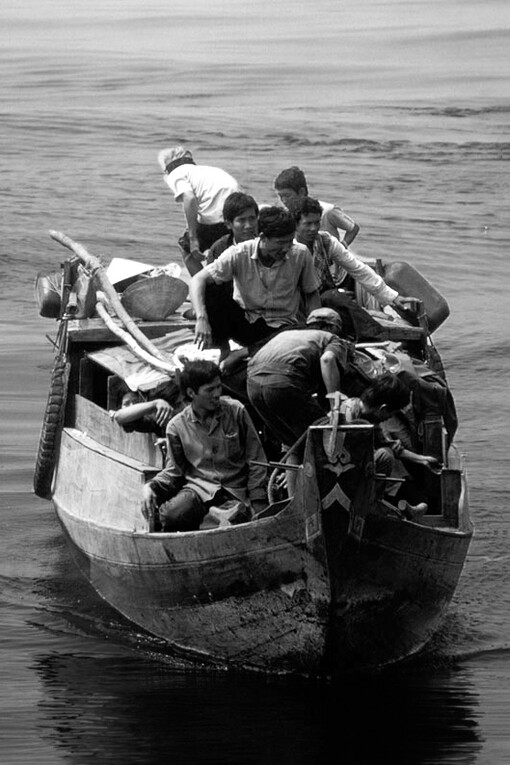 Michel Setboun, Vietnamitas en un bote (1982)