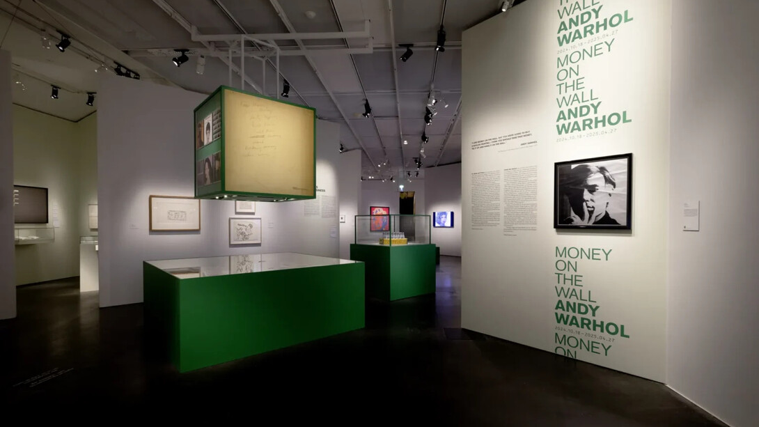 Various artists, Money on the wall. Andy Warhol, exhibition view. Courtesy of Spritmuseum