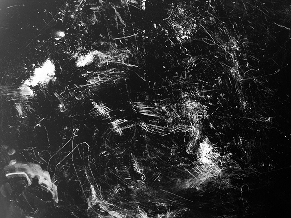 Cécile Hartmann, Sediments & Lacunas, Wall Street, Hiroshima, 2014 (Partition 2), Ensemble de 20 images en multiples, Impression numérique sur papier affiche, 90 x 150 cm - édition illimitée, Courtesy de l’artiste