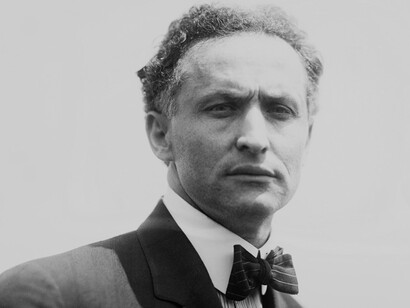 O mágico Harry Houdini