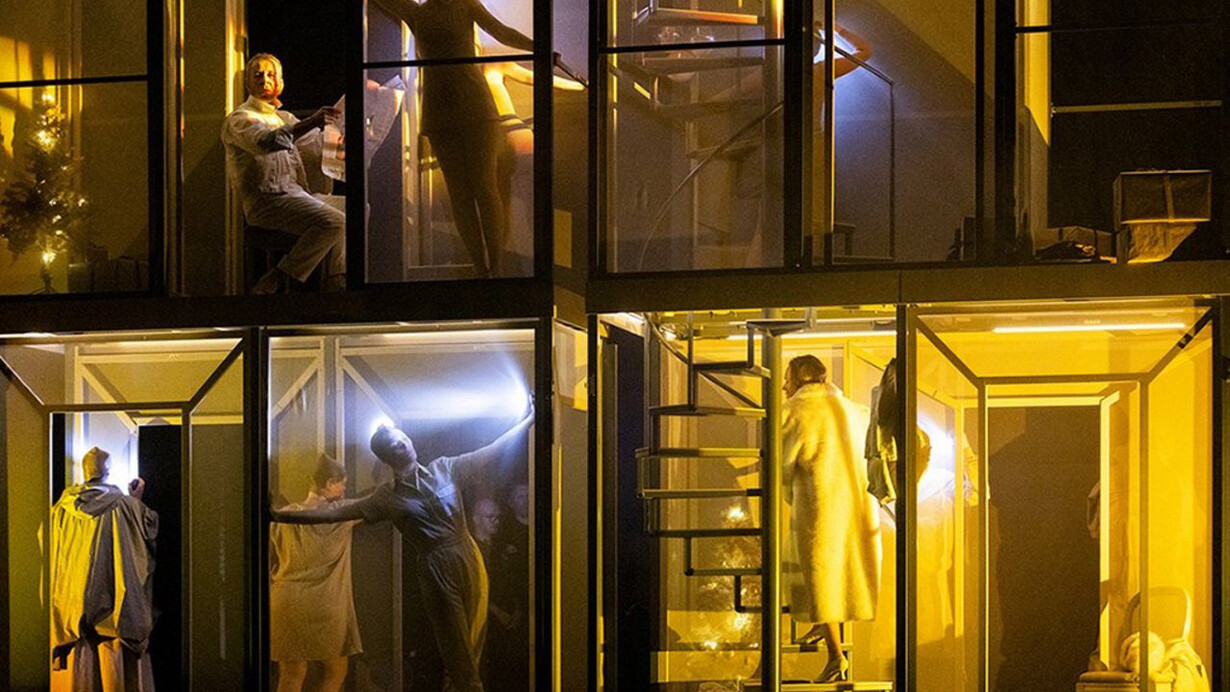 Nora oder Wie man das Herrenhaus kompostiert. Mit freundlicher genehmigung des Deutschen Theaters