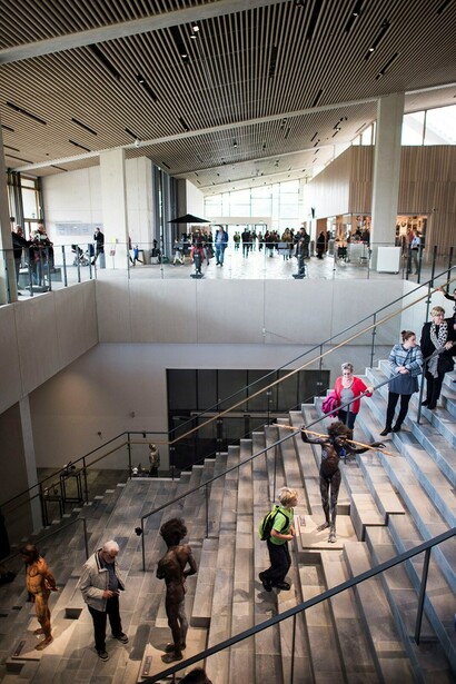 Begegnung mit dem menschen, ausstellungsansicht. Mit freundlicher genehmigung des Moesgaard Museums