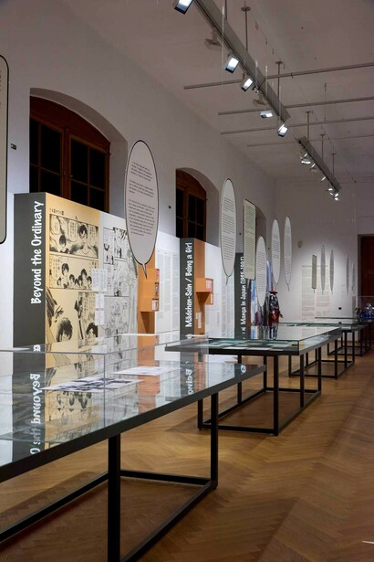 Girl meets manga, ausstellungsansicht. Mit freundlicher genehmigung des Museum für angewandte Kunst