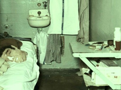 Cela de Frank Morris: é visível a cabeça fictícia 
