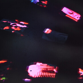 New Wolincheonganggigok, 2018, Stainless Steel Supermirror comprising of 1,000 individual pieces, 310×120cm. Courtesy of the artist and the Korean Cultural Centre UK