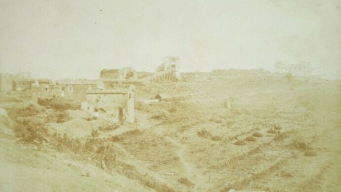 Veduta panoramica della linea di difesa all’esterno delle mura gianicolensi