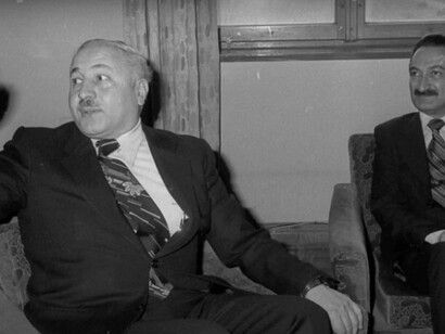 Necmettin Erbakan and Bülent Ecevit were influential Turkish politicians who significantly impacted the country's political landscape through their leadership and policy decisions