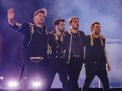 El Antel Arena vibró con un repertorio lleno de himnos, visuales impactantes y un público entregado