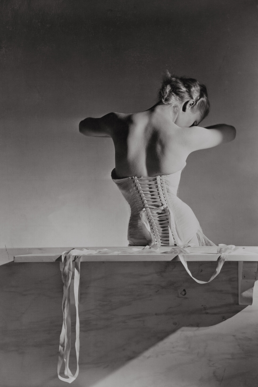 Horst, Corset by Detolle for Mainbocher, 1939, © Condé Nast / Horst Estate  