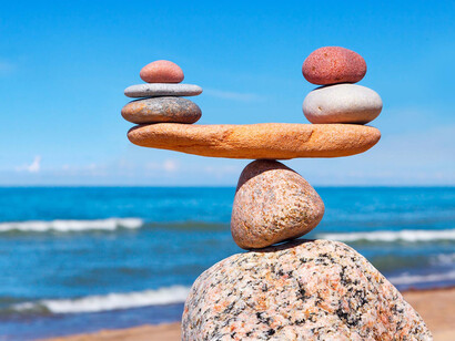 Las amenazas sociales, económicas y del cambio climático exigen una conducción pública activa que aborde los derechos económicos y sociales