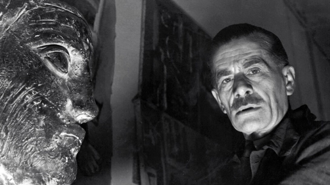 Mario Sironi nel suo studio, 1938