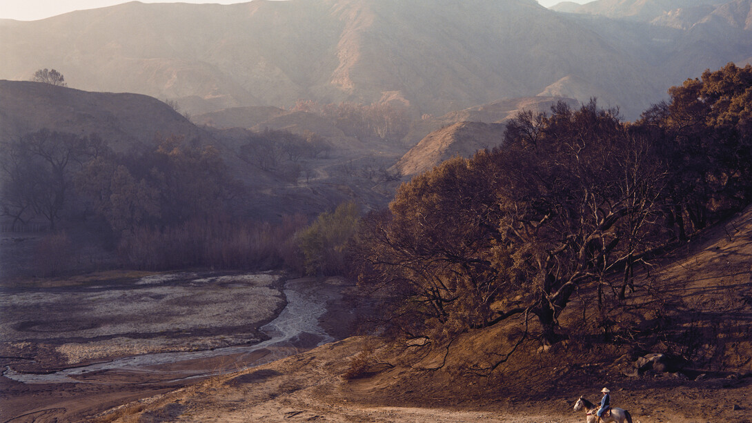 Philip-Lorca diCorcia, Sylmar, California, 2008, Inkjet print, 56 x 71 inches (142.2 x 180.3 cm). Courtesy the artist and David Zwirner, New York/London
