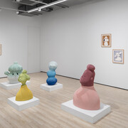 En Iwamura, Glances and echoes, exhibition view. Courtesy of Almine Rech