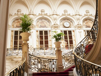 Escalera en el Casino de Madrid. Foto: Thalía Olzewski Ibáñez