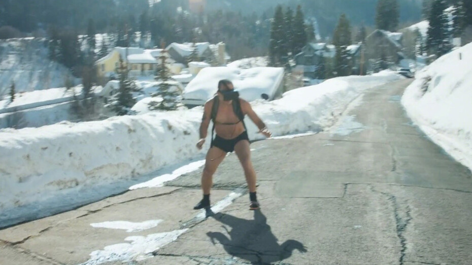 Jillian Mayer. Courtesy of Annka Kultys Gallery