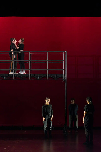 Taire, vue de la représentation. Avec l'aimable autorisation du Théâtre de La Criée