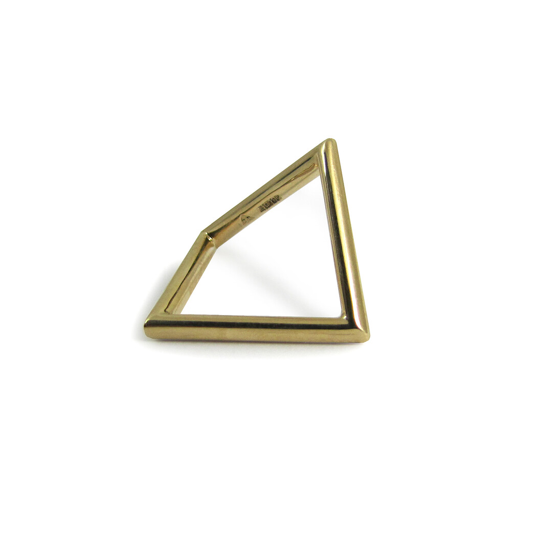 Dorothy Hogg, Classic Cube ring, 2014, 9ct gold, Size M, © Stacey Bentley