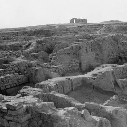 Le rovine dell'antica città di Assur, Iraq, fotografate nel 1932