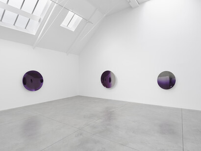 Anish Kapoor, exhibition view. Courtesy of Lisson Gallery