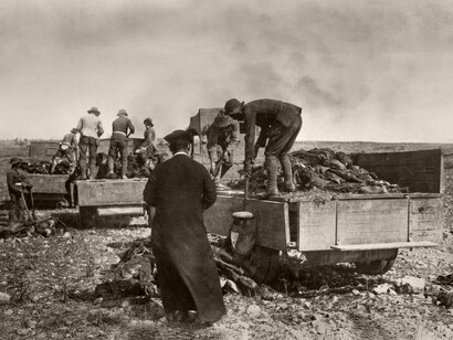 Las acusaciones al rey de instigar el poco meditado y mal preparado avance que propició el desastre, fueron una de las causas del golpe de Estado y la dictadura de Miguel Primo de Rivera