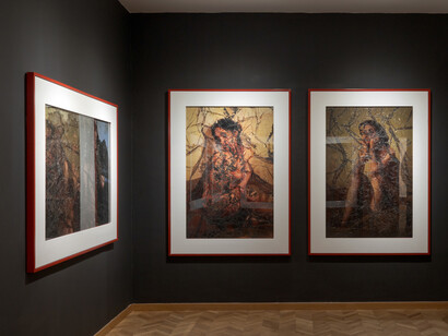 Regards croisés Latifa Toujani & Khadija Jayi, vue d'exposition. Avec l'aimable autorisation du Comptoir des Mines Galerie