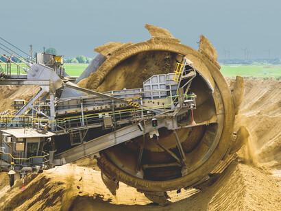 Powering 5G networks will require massive extractions of coal