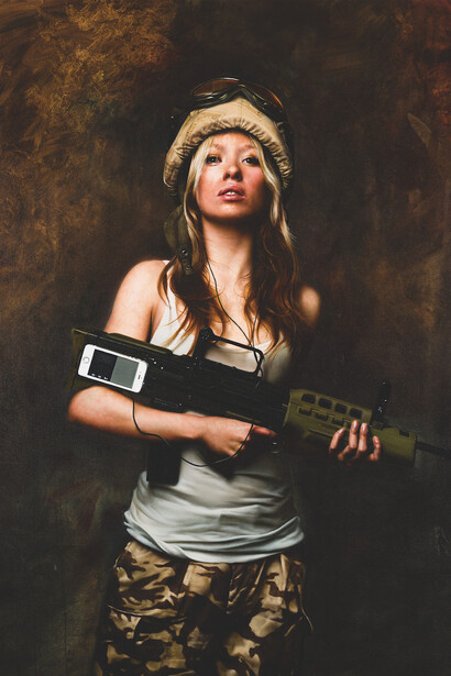 Mitch Griffiths, Drone, 2015 Oil on canvas, 150 x 120 cm (59 x 47¼ in)