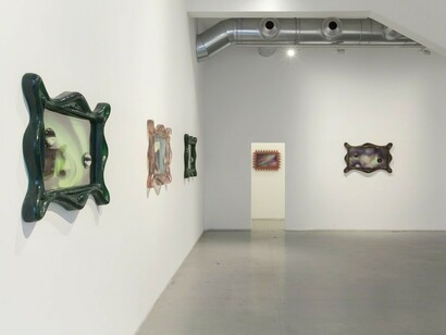 Chiara Dynys. Look Afar, exhibition view. Courtesy of M77 Gallery
